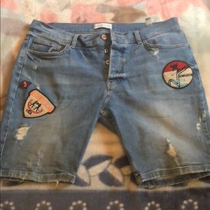 ZARA distressed shorts